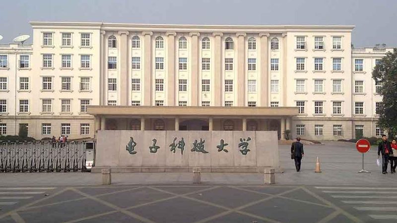 深圳PCB线路板选购：揭秘关键指标与工艺细节